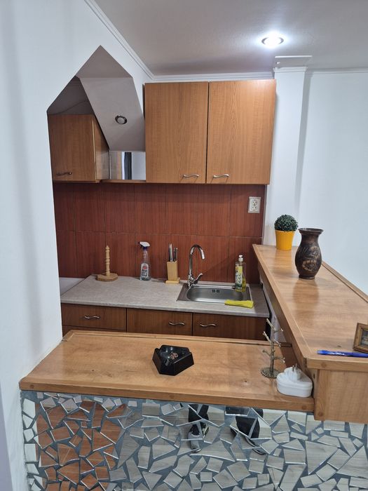 Vand garsoniera pe Ostrovului Bl 4