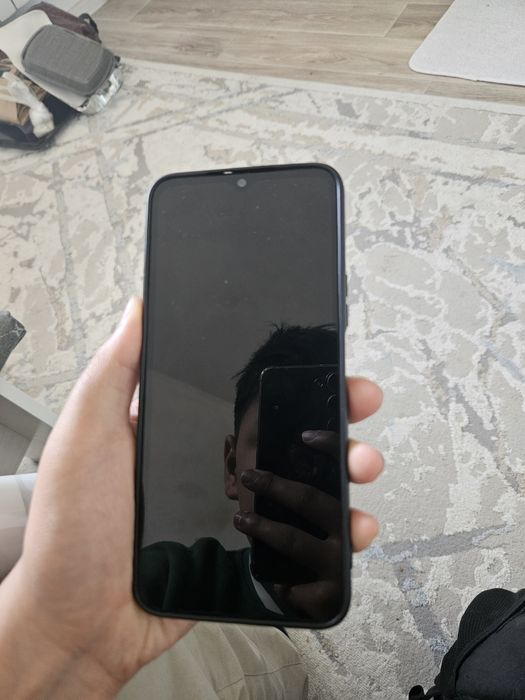 Продам или обменяю хонор х6Б