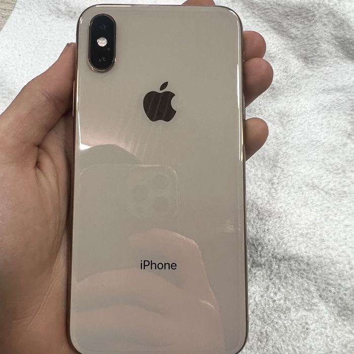 apple iphone Xs 64