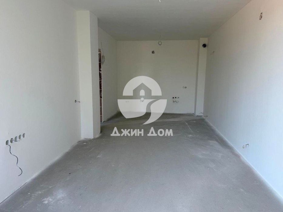 Двустаен апартамент с ПАРКОМЯСТО в кв. Сарафово, гр. Бургас