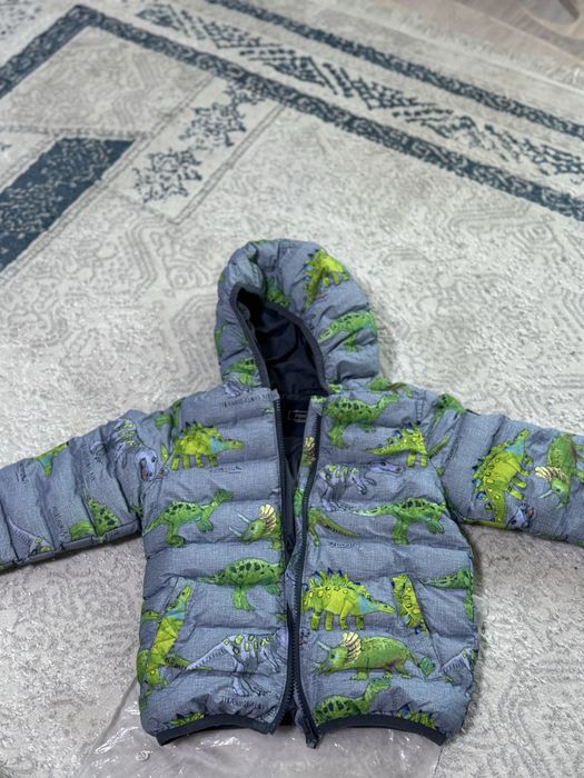Продам зимние комбинезоны