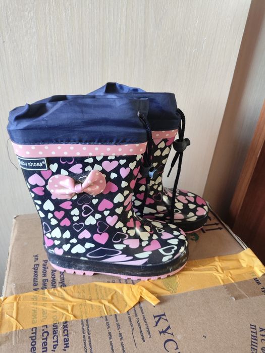 Обувь для девочки