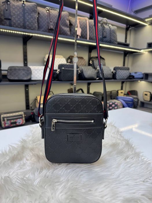 Мъжка Чанта / Чанти GUCCI