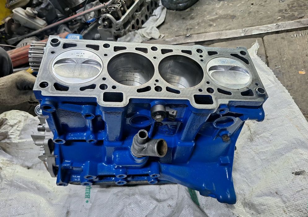 Блок в сборе, мотор,двигатель,