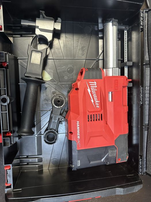 Aspirator universal pentru ciocan rotopercutor milwaukee