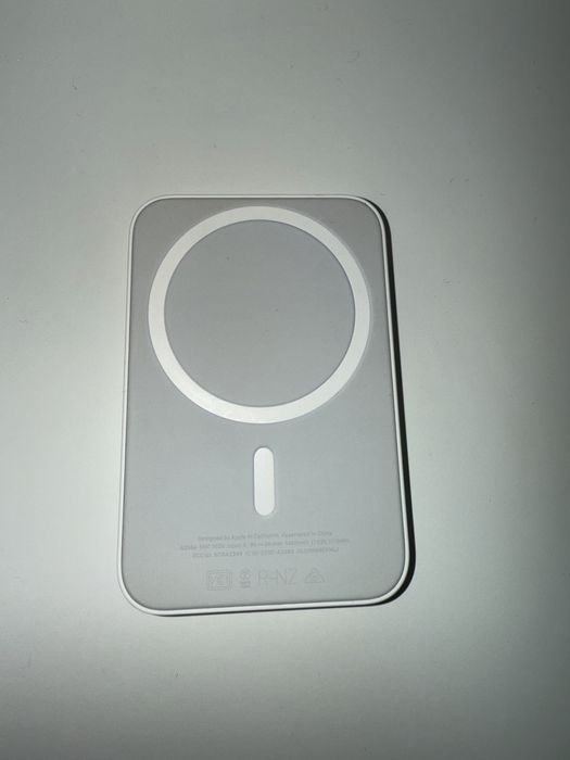 Apple MagSafe Battery Pack