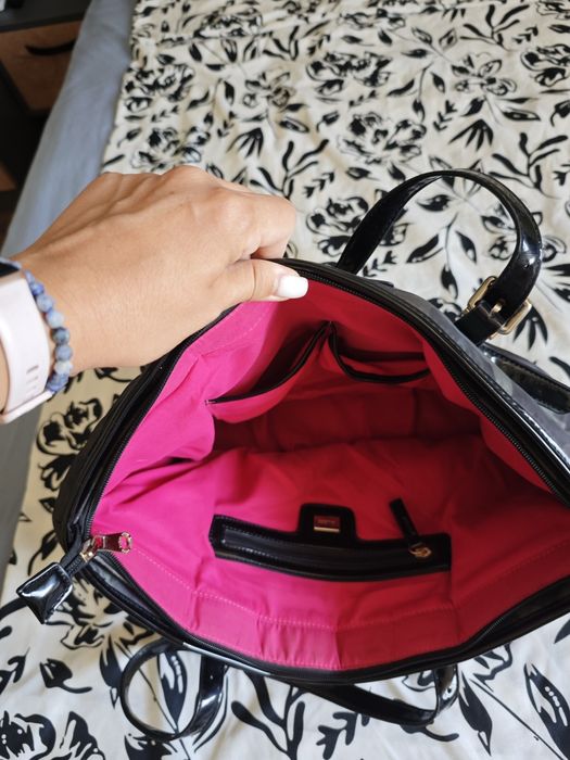 Guess дамска чанта