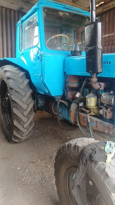 МТЗ беларус трактор