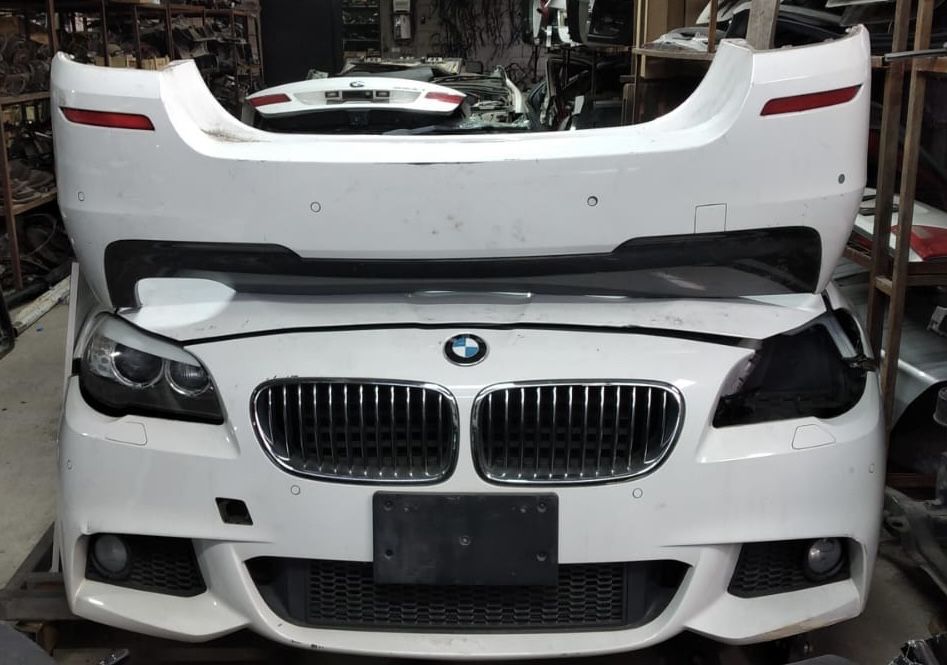 Передний "М" бампер БМВ F10.