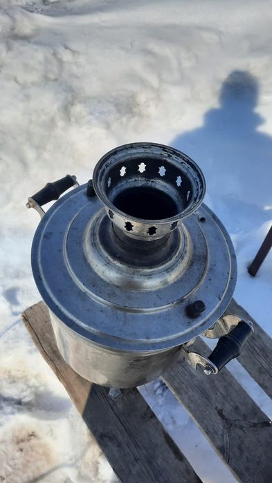 Продам самовар в хорошем состояниие.