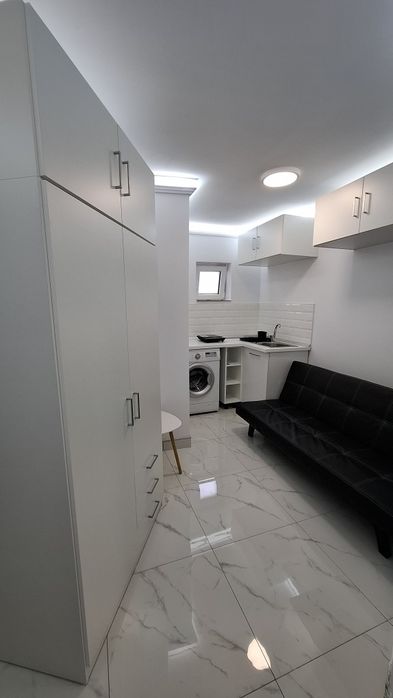 Inchiriez Garsoniera/Uscatorie/Spatiu Comercial 12 Mp Utili Nufarul - Parter