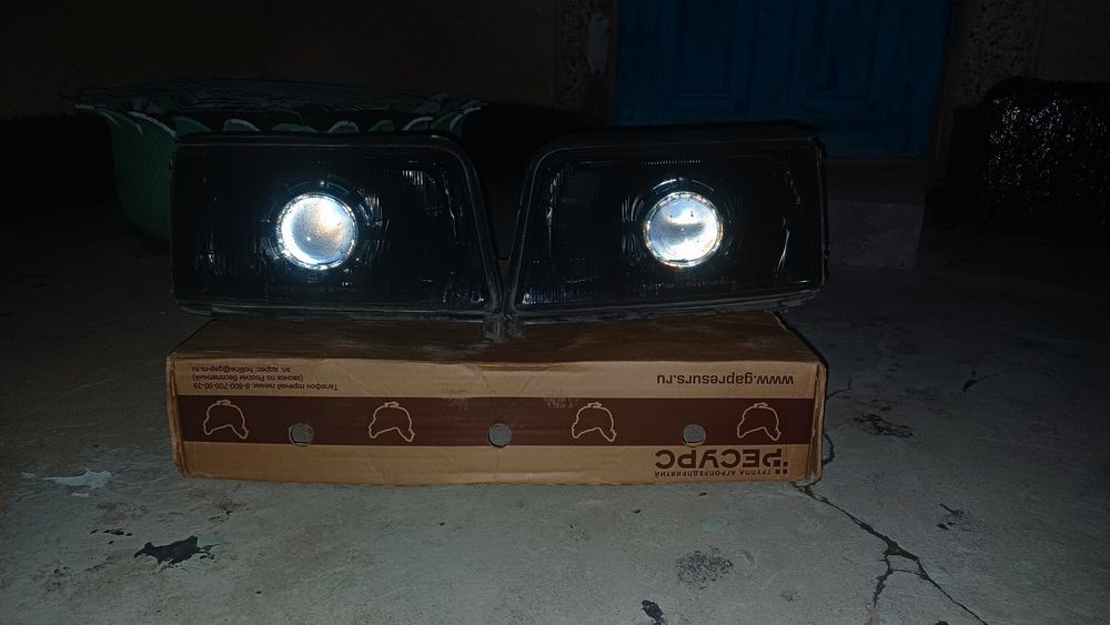 Продам Фары-линзы