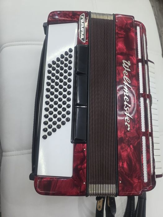 Acordeon Weltmeister 80 bași