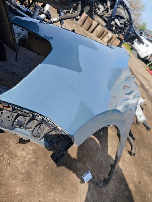 Калници ляв десен калник VW Sharan 2012 г здрави