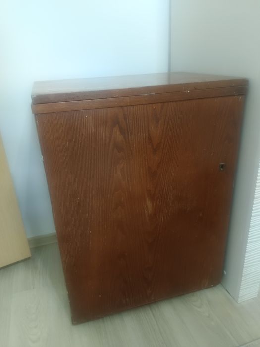 Срочно продается швейная машина