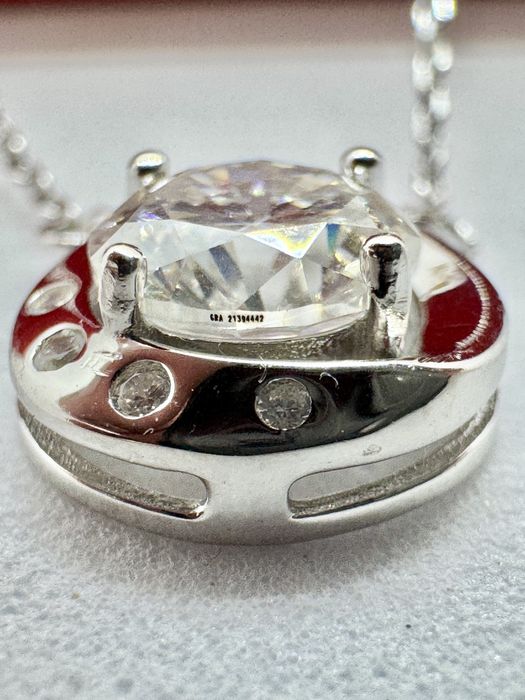 Сребърно колие с мойсанит (Диамант) 1 карат