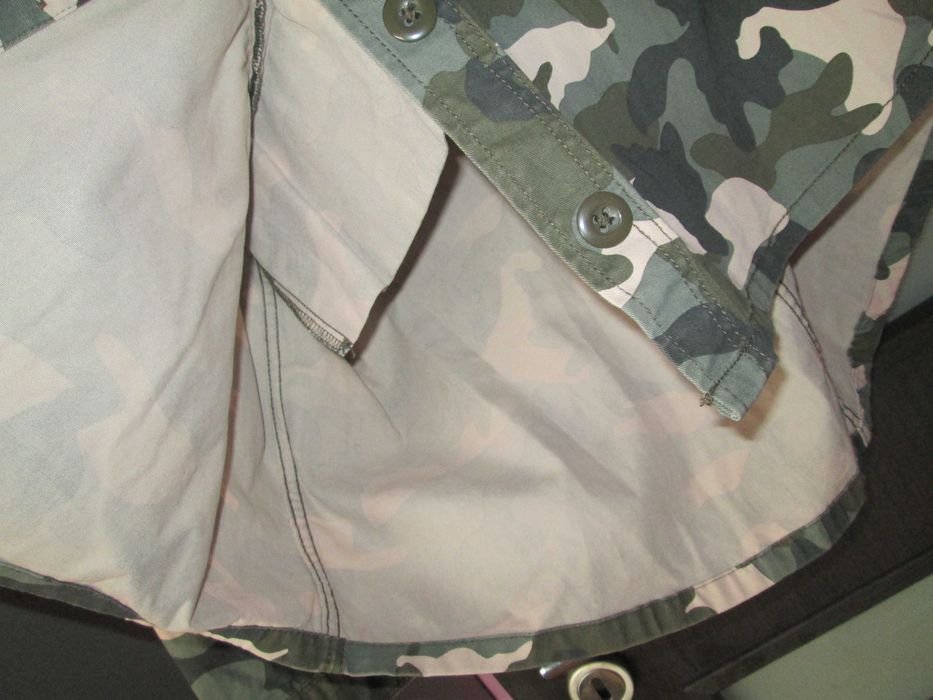 haina camuflaj dame 44 H&M