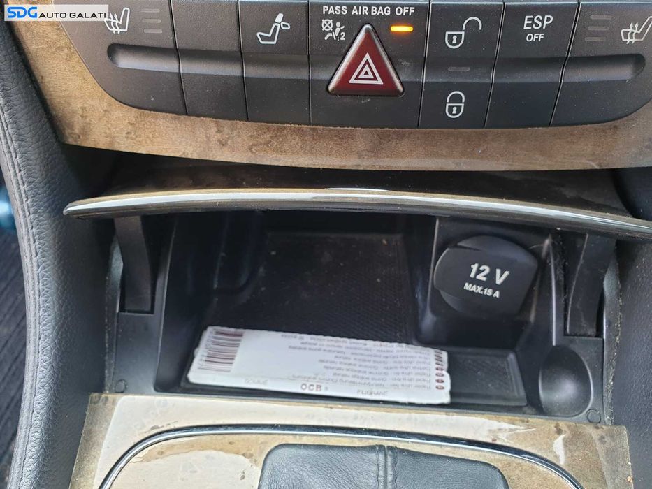 Scrumiera cu Bricheta Bord Mercedes CLS C219 W219 Facelift 2004 - 2010 [C0213]