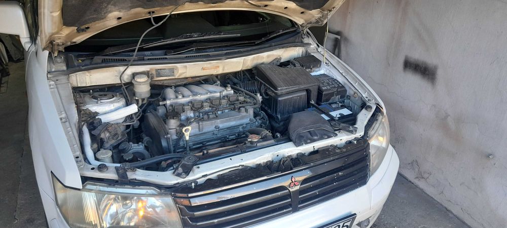 Mitsubishi Chariot Grandis