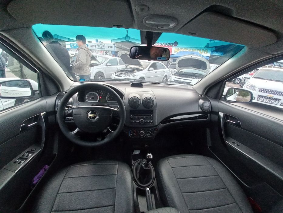 Продаётся Автомобиль марки NEXIA-3