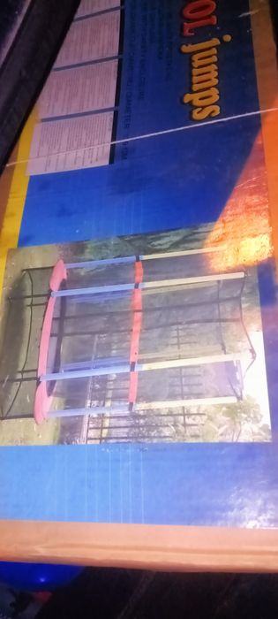 Vând trambulina copii