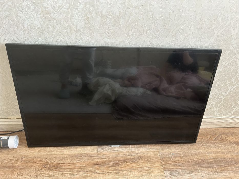 Телевизор самсунг