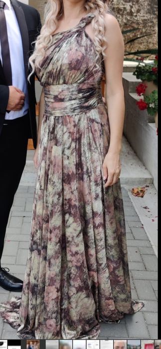 Rochie lungă eveniment, cu fir auriu(pret achizitie 1350 ron)