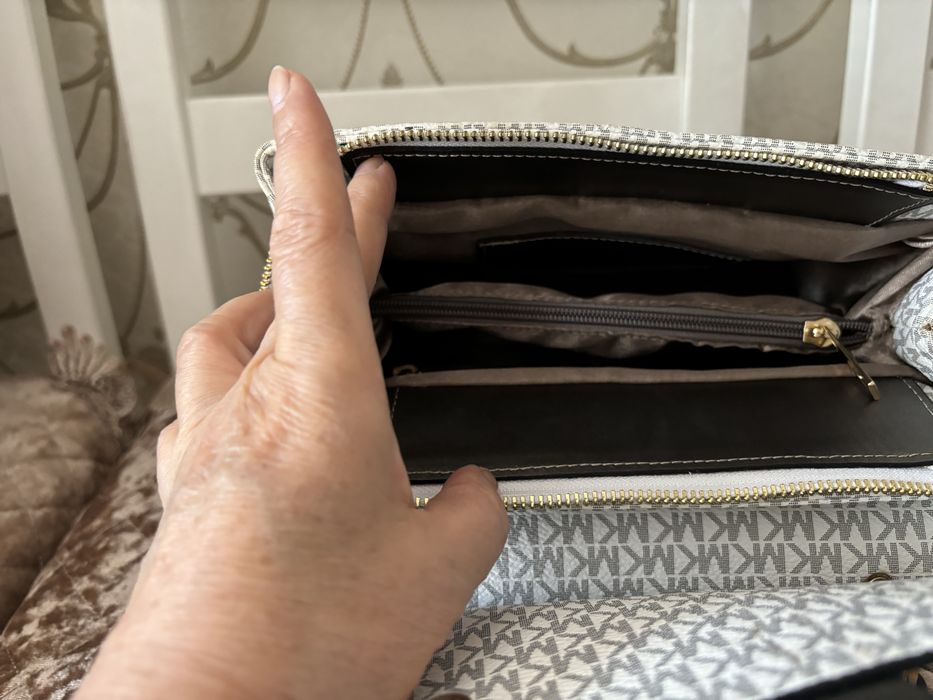 Женские кожаные сумки