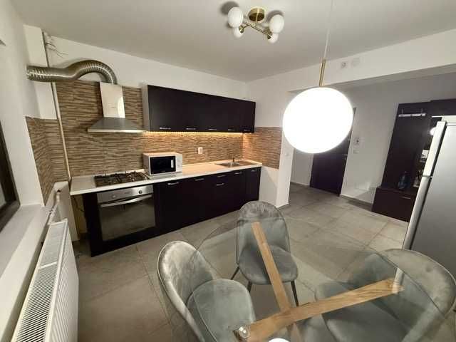 Inchiriez Apartament 2 Camere, Zona Vitan Mall - Str. Foisorului/Zizin