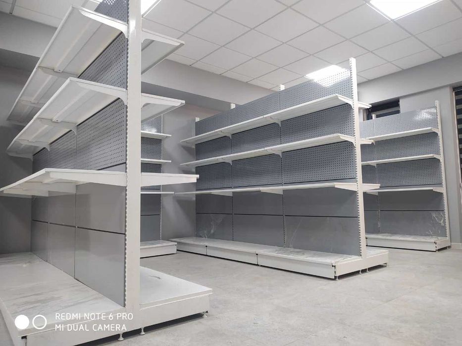 Металлические торговые стеллажи