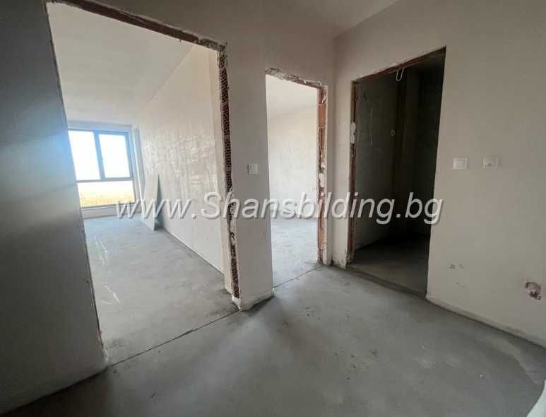 Продава се Двустаен апартамент в Пловдив, Въстанически - 65 кв.м за 1400 €/кв.м - Снимка #1