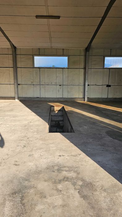 Дава се под наем Склад в с. Ясен, Област Плевен - 400 кв.м за 1020 € - Снимка #1