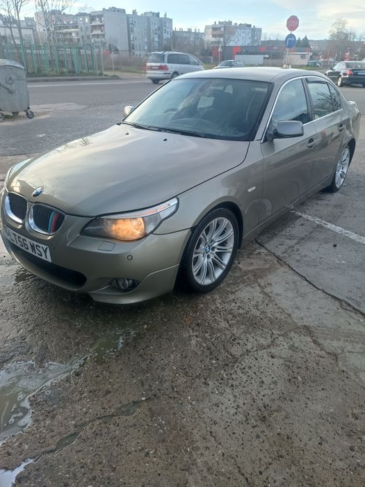 Продавам БМВ 520д
