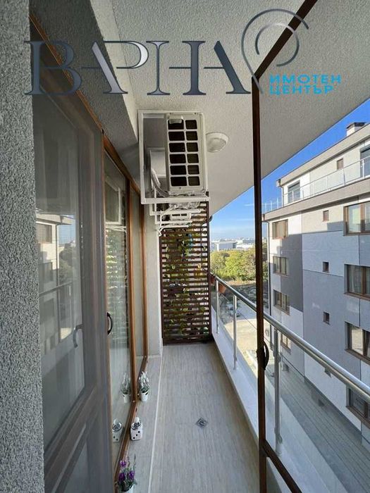 Дава се под наем Двустаен апартамент в Варна, Център - 60 кв.м за 398.82 € - Снимка #4