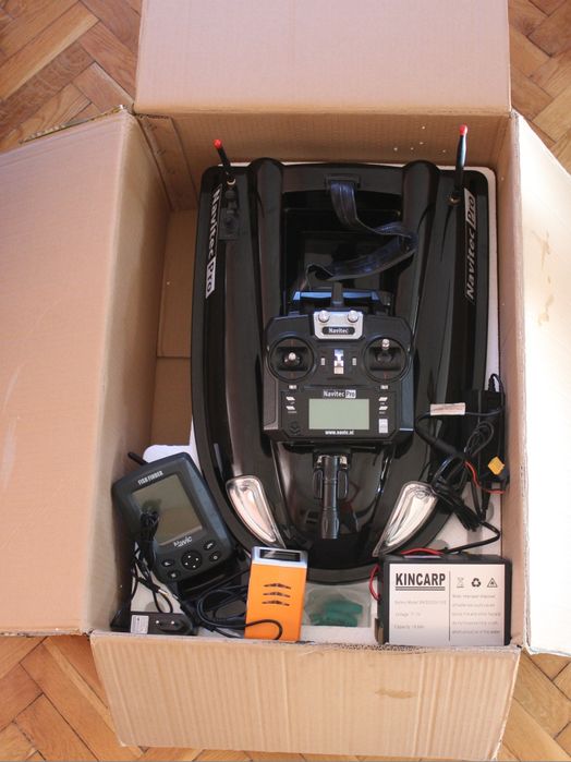 Лодка за захранване  NAVITEC PRO, GPS,  Автопилот и Сонар