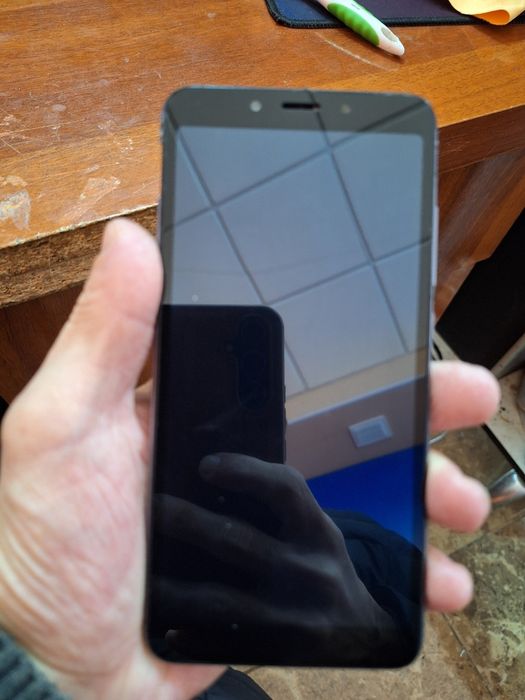 Redmi 6 3/23gb sotiladi