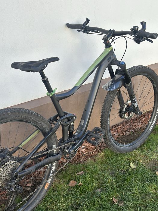 Продавам Giant Trance 2 (2020) Планинско колело мекица