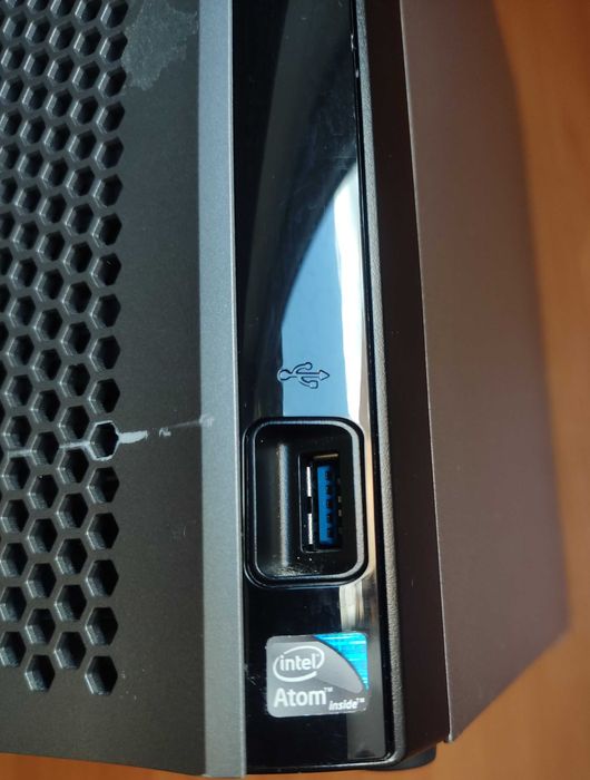 Сторидж NAS Storage Lenovo EMC