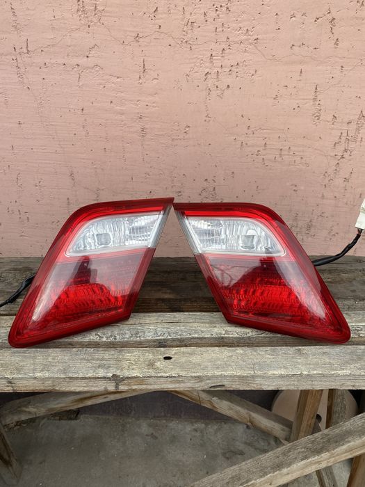 Фонари задние Камри 40