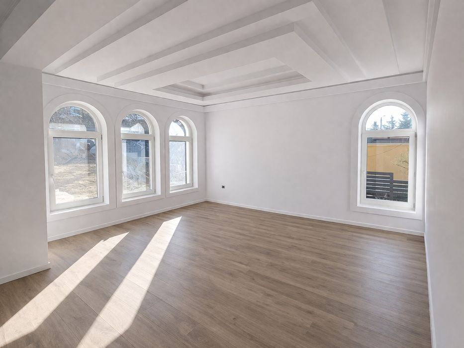 Casa P+M  zona Împărat Traian 5 min Uvertura Mall