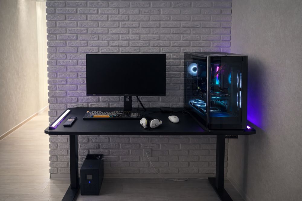 Продам Топовый игровой ПК + Полный сетап!