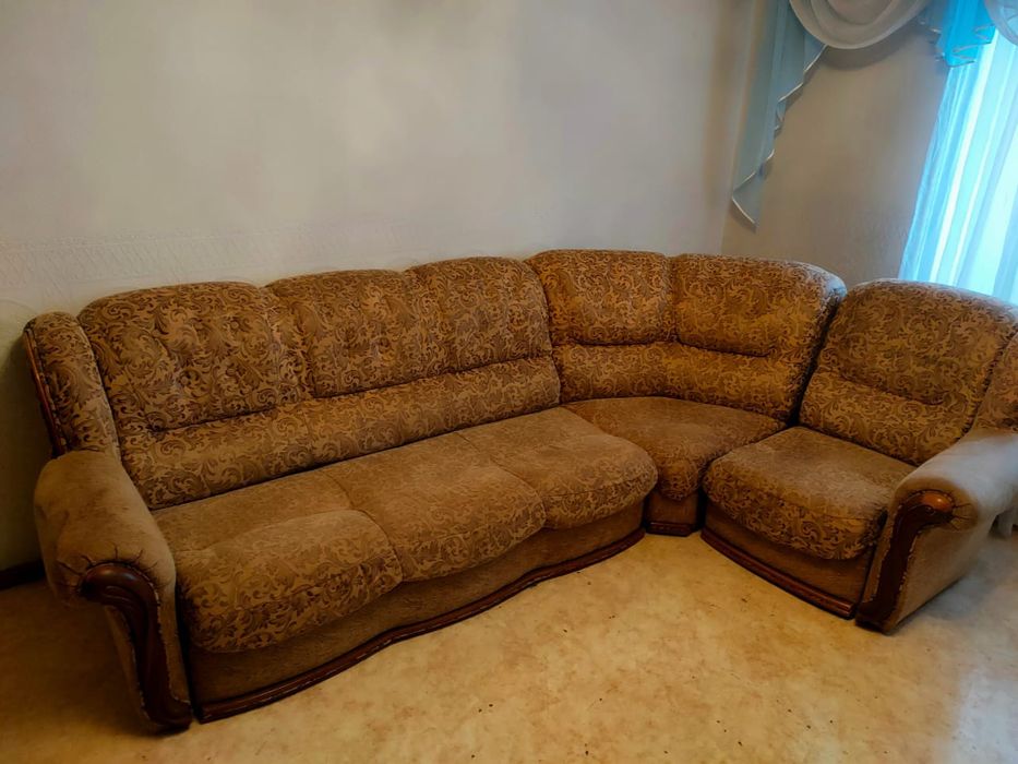 3 ком Командированным, Центр, Обл Акимат, 200+