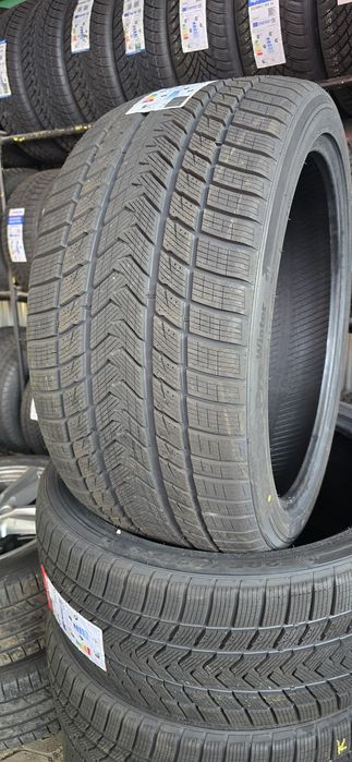 285 40 22 и 325 35 22 зимни гуми спорт пакет Gripmax SureGrip Pro