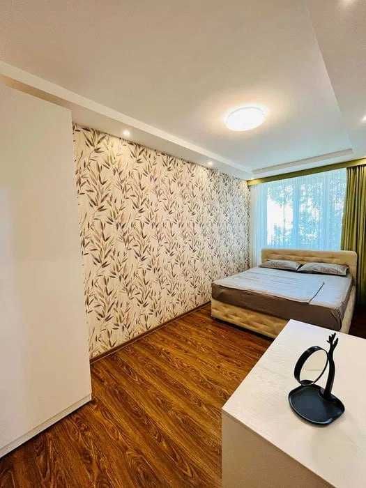 СРОЧНО только для семей сдаётся  2Х  квартира на Дружбе Народов !