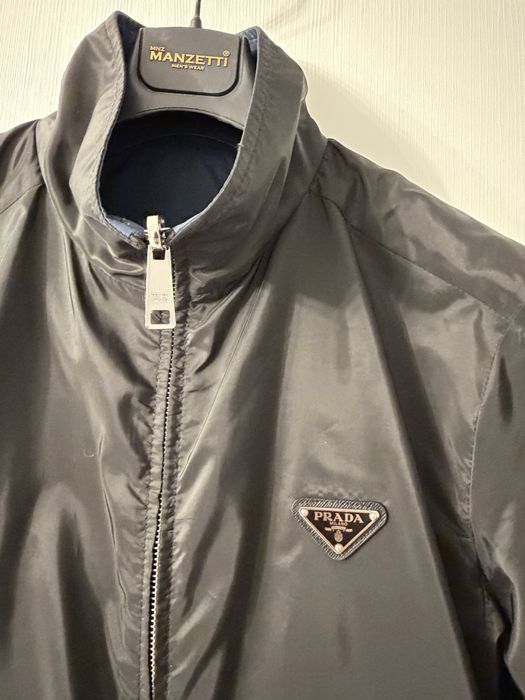 Vand 2 geci Prada de primavara / toamna