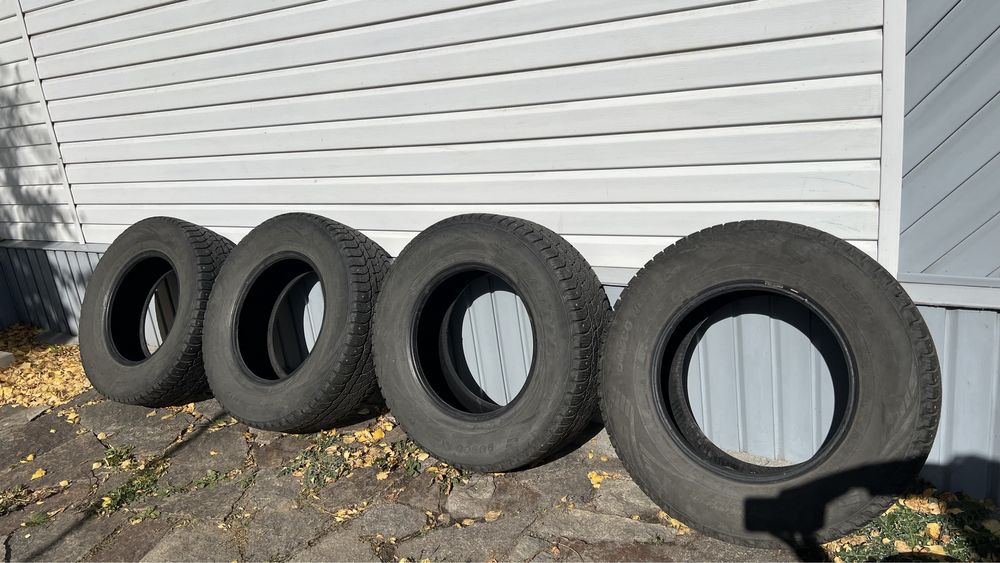 Зимние резины в хорошем состоянии