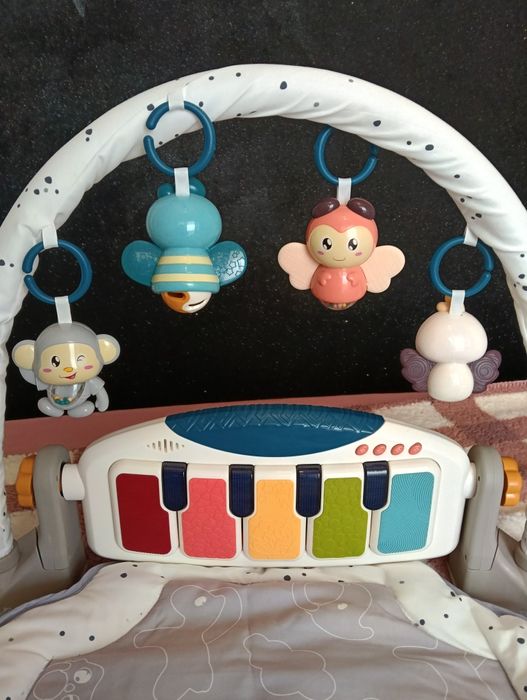 Активна гимнастика Fluffy Clavier Kikkaboo Нова