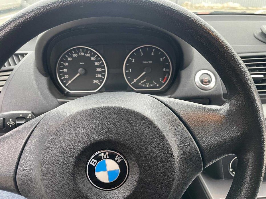 Super ocazie, de vanzare: BMW 118i / 2.0 benzină / Automata / 129 CP