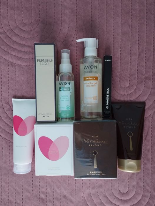 Комплекти на Avon