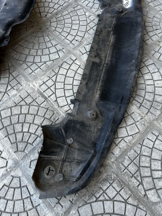 Предна кора под броня w211 4matic